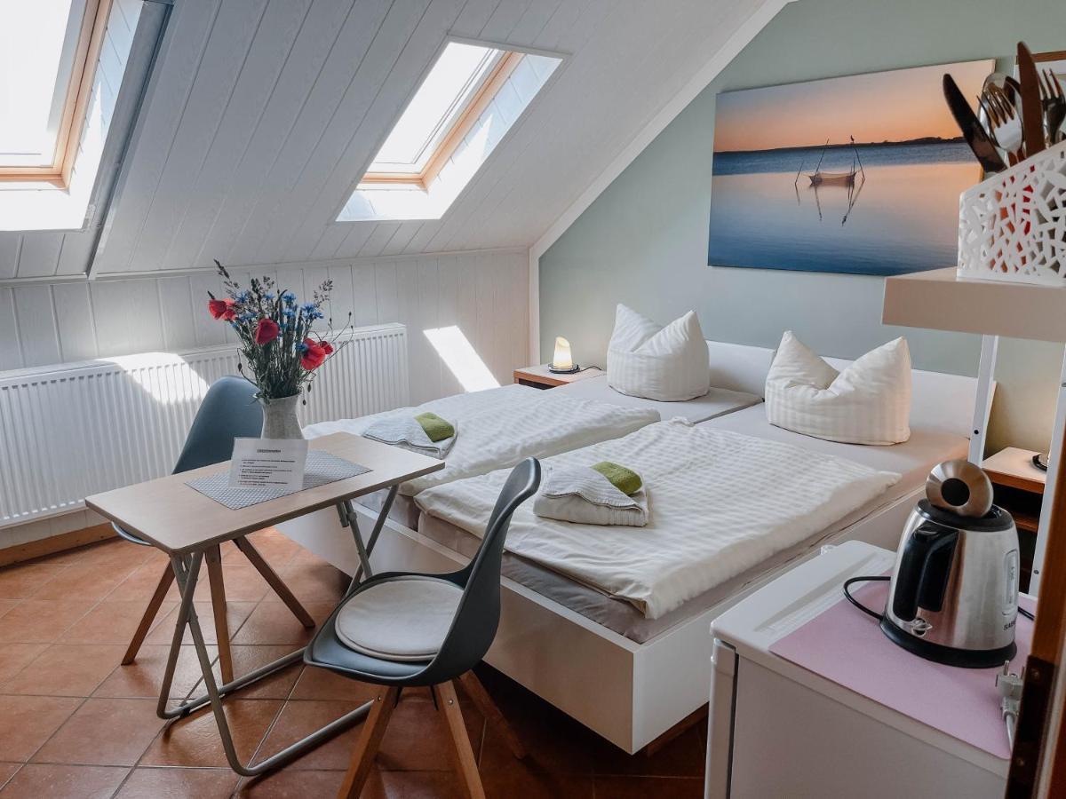 Ferienzimmer Dargen Buitenkant foto